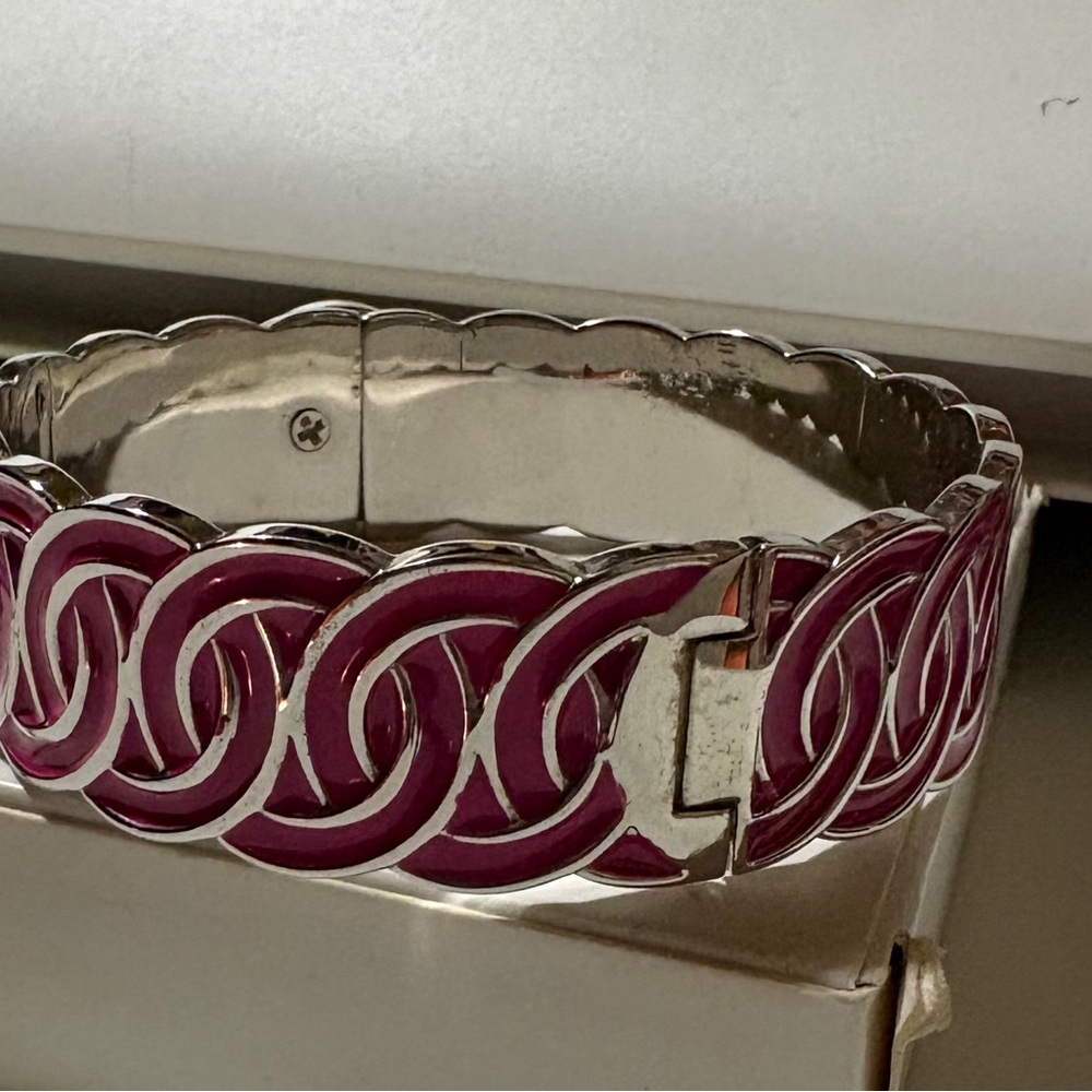 Coach Pink Fuchsia Enamel Interlocking Links Bangle Bracelet - Picture 3 of 9